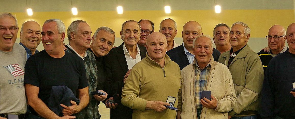 БФВТ почете славни ветерани на финала за Купата на България БФВТ почете славни ветерани на финала за Купата на България